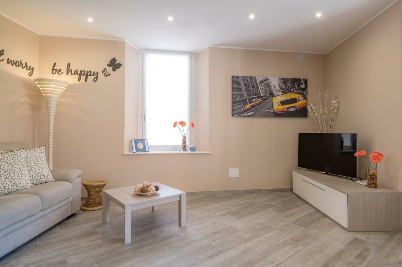 Casa Dei Platani Wi-Fi Parking Free Daire San Siro  Dış mekan fotoğraf