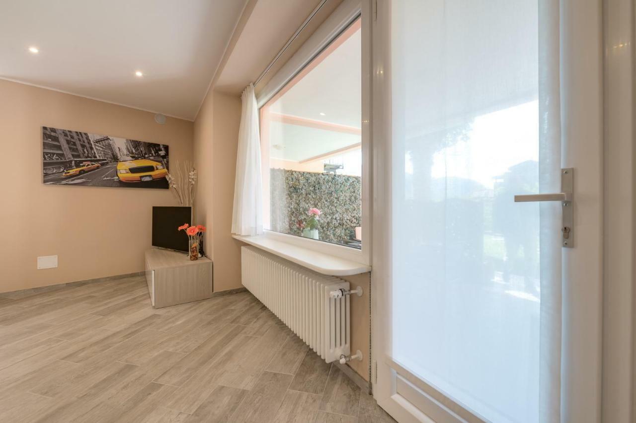Casa Dei Platani Wi-Fi Parking Free Daire San Siro  Dış mekan fotoğraf